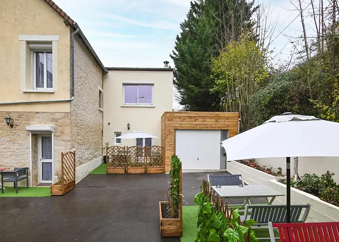 Le 4 Du Clos Fleuri - Proche Hippodrome Apartment *